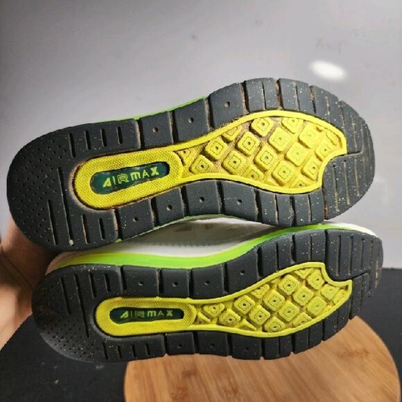 Women's Nike Air Max Genome Sz 7 Youth=8.5Womens 009352 White Running Sneakers - Picture 7 of 9